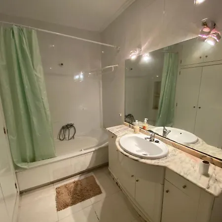 Bigger Flat For Near Ideal For Familie With Climatisacion Apartment *